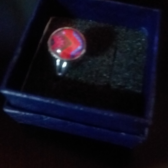 Cabochon High Quality Silver Plated Ring - Picture 3 of 3